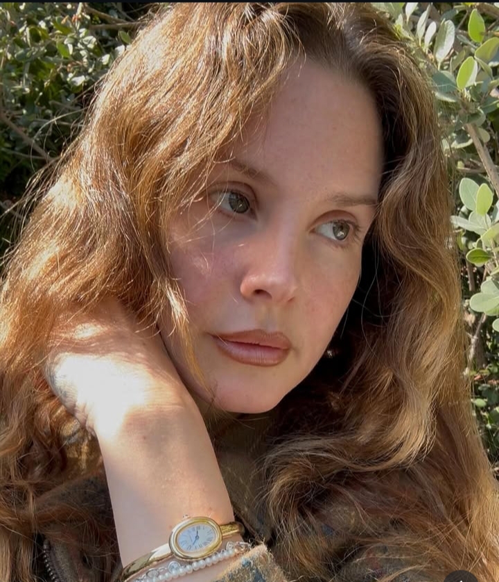 Social Lana perfeita 