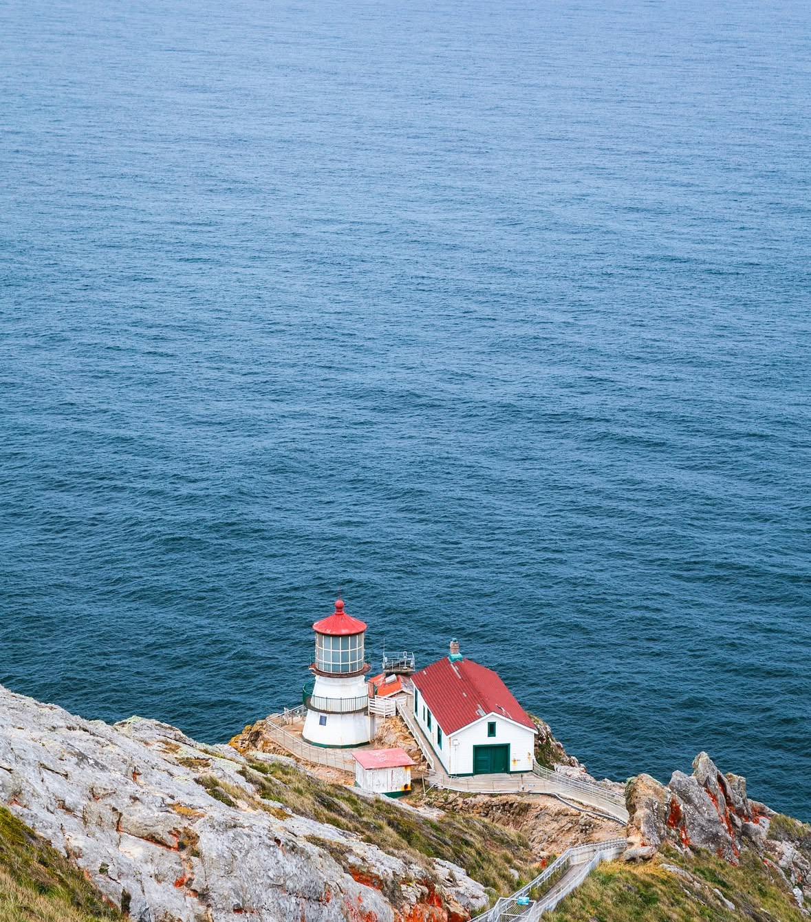 Place Point Reyes Lighthouse