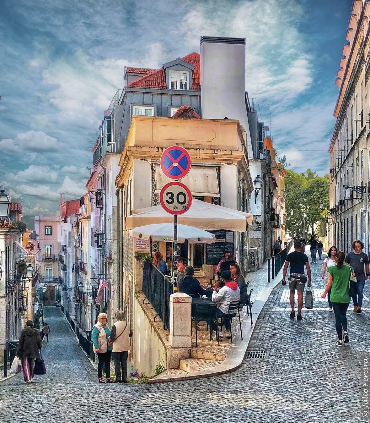 Social Tarde en Bairro Alto