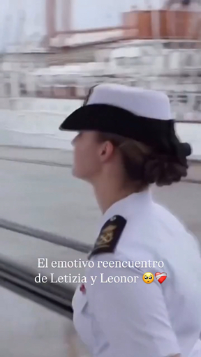 Social Emotivo reencuentro entre la reina Letizia y la princesa Leonor en el Día de la Madre 🥺⚓